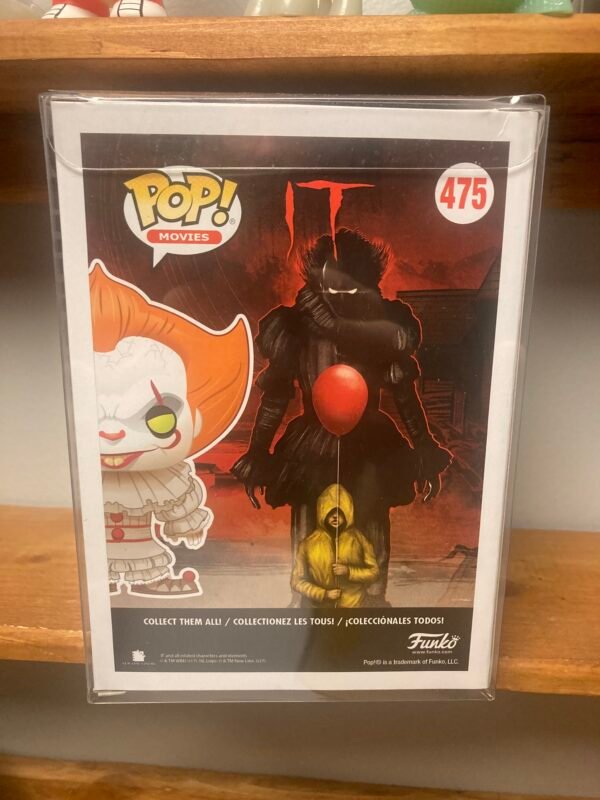 Pennywise with Balloon (Hot Topic)