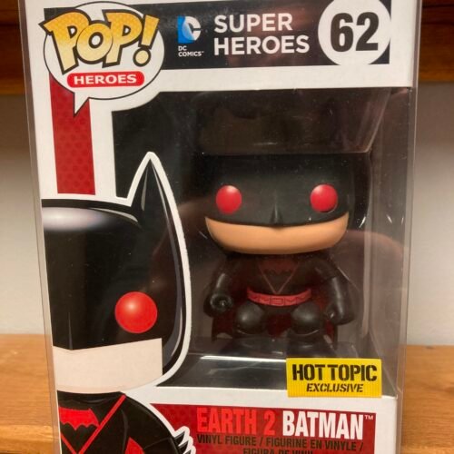 Batman Earth 2 (Hot Topic)